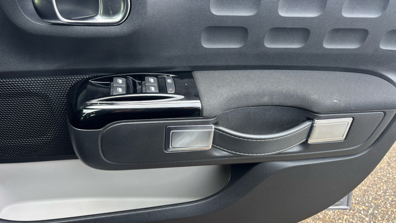 Citroen C3 1.2 PureTech Plus 5dr Petrol Hatchback